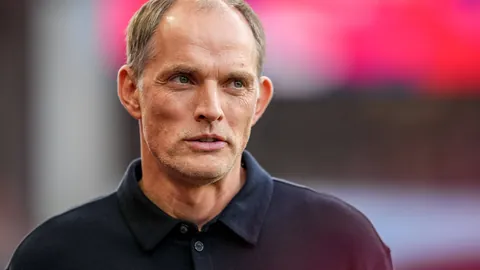 “G联赛季后赛晋级名单公布：毒蛇、勇士等队脱颖而出，卫冕冠军、南湾湖人等无缘下一轮”