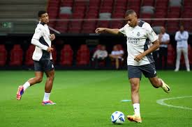 球为香港队 球为香港队